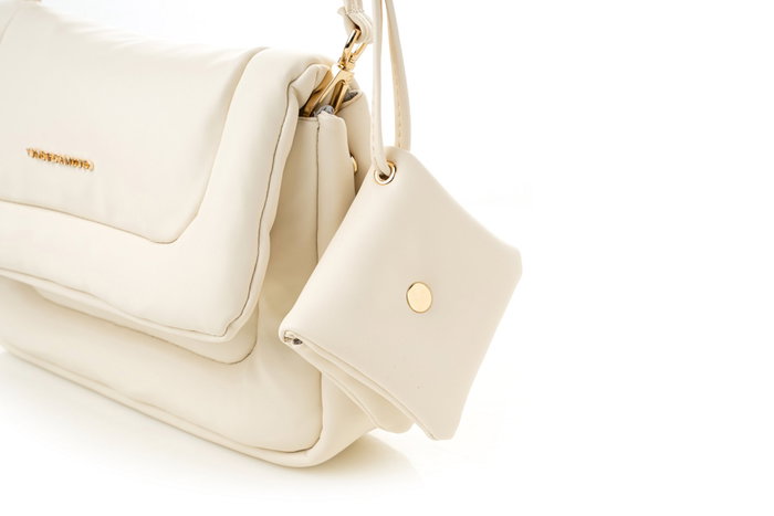Vince Camuto Genoa - Cream